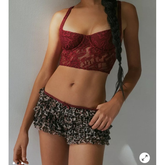 NWT Jaded London Leopard Print Bloomers from Urban Outfitters - Picture 2 of 9